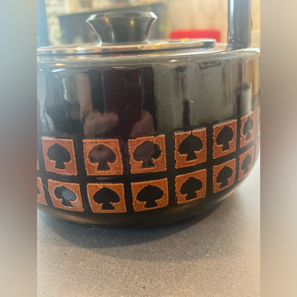 SOLD ❌RARE Vintage // Tea Kettle - Picture 2 of 8